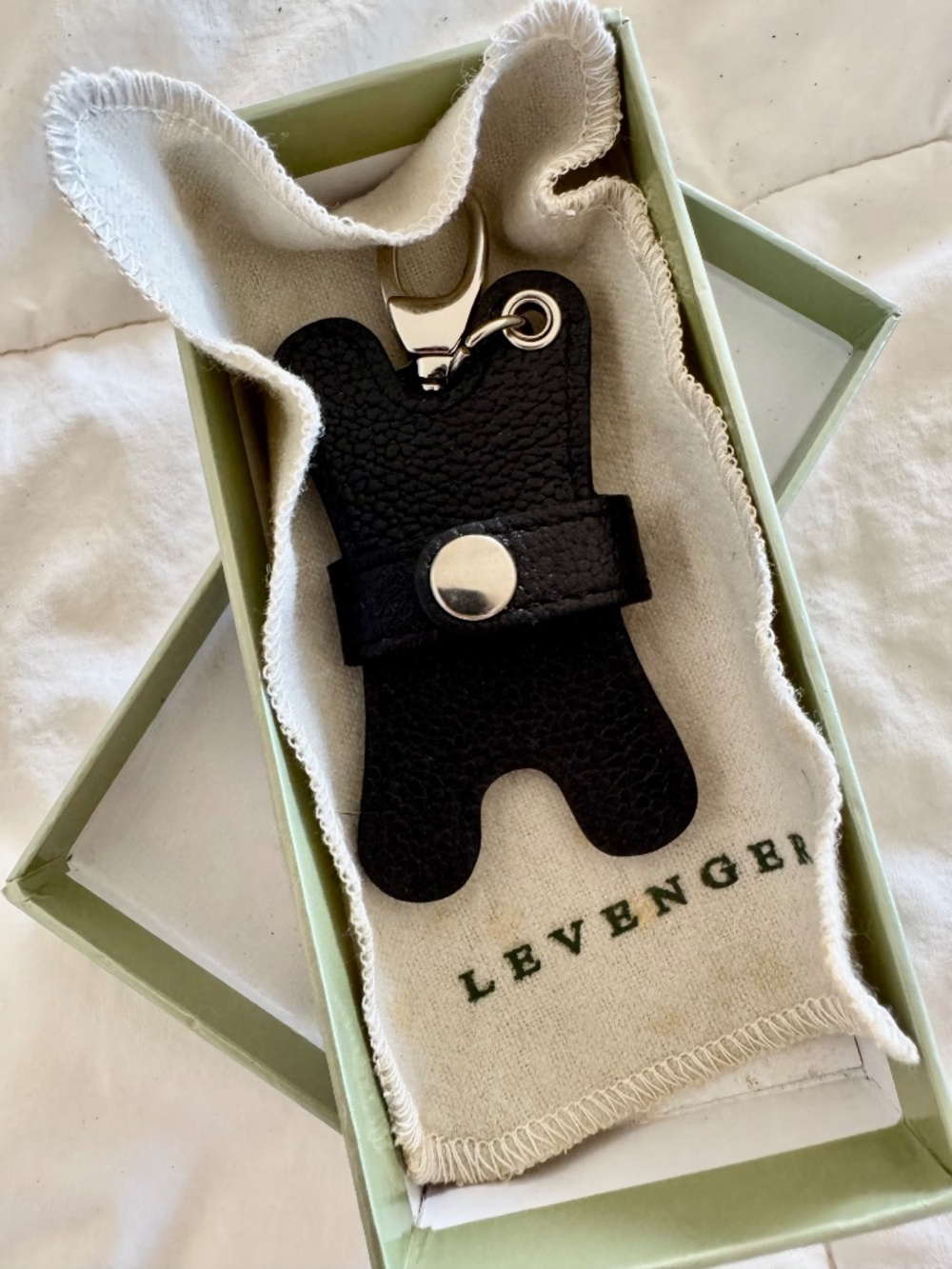 Leather Ear Bud Holder by Levenger NIB